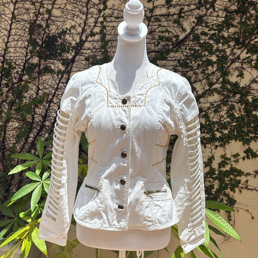 Y2K Norbert nel white button down studded cotton jacket